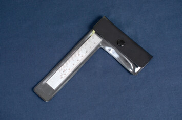 SM-10